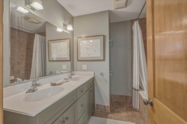2279 8th Street, White Bear Lake, MN 55110