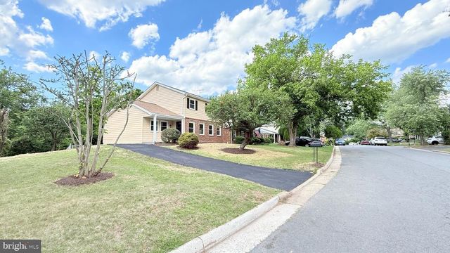 501 TAVENNER CT, Sterling, VA 20164
