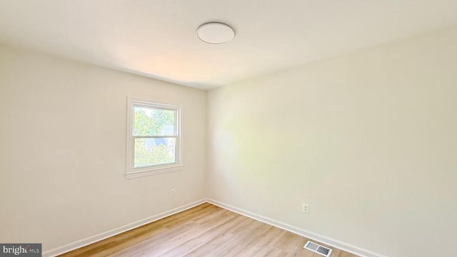 501 TAVENNER CT, Sterling, VA 20164