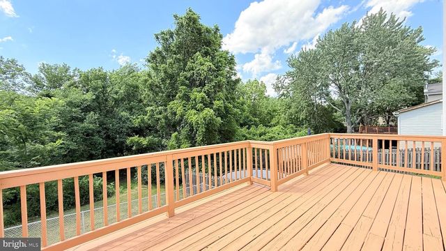 501 TAVENNER CT, Sterling, VA 20164