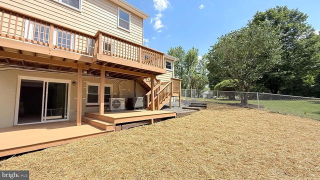 501 TAVENNER CT, Sterling, VA 20164