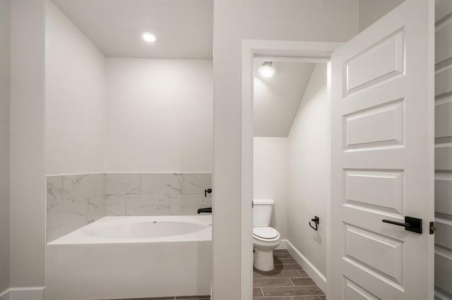 2381 Clubhouse Drive, Blanchard, OK 73010