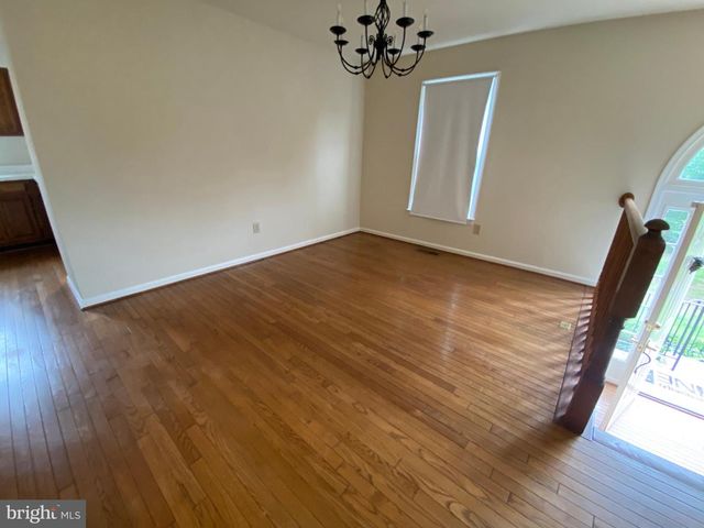 7429 SALFORD CT, Alexandria, VA 22315