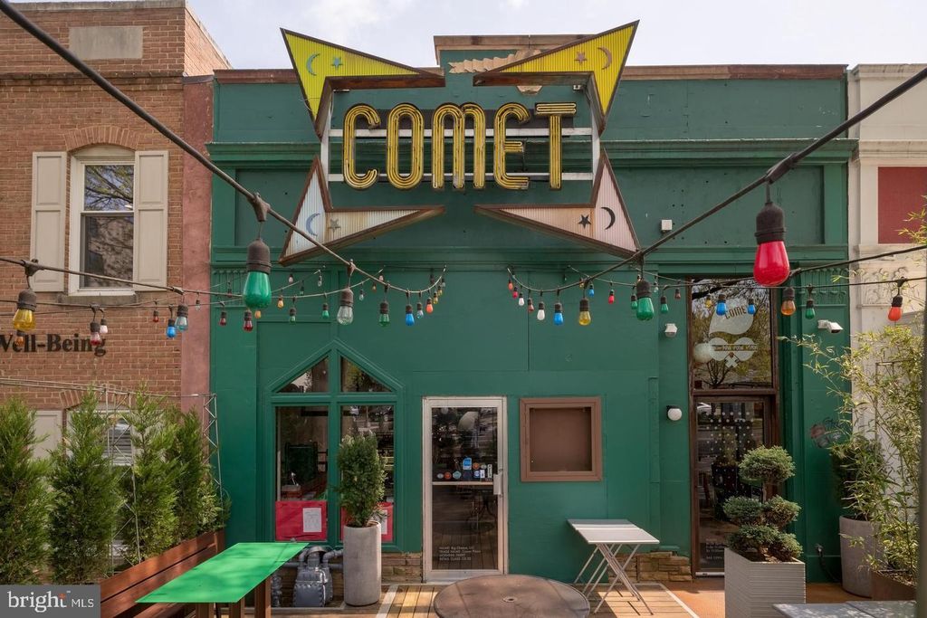 4707 CONNECTICUT AVE NW #211 & 213, Washington, DC 20008