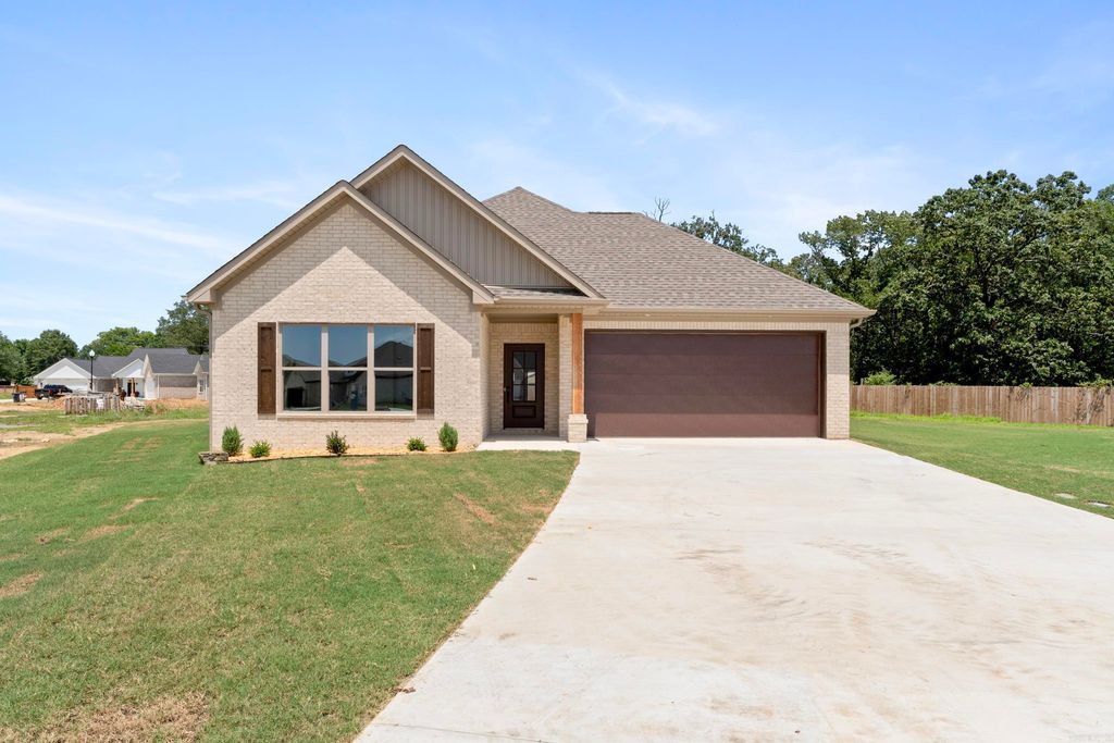 11 Morning Sun Cove, Greenbrier, AR 72058