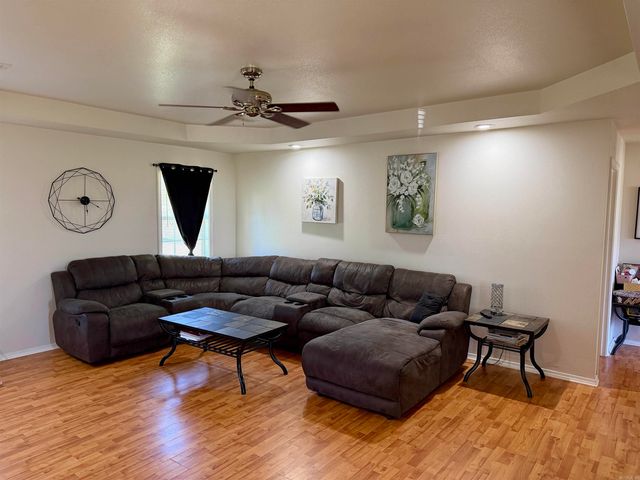 196 Angela Dr, Clarksville, AR 72830