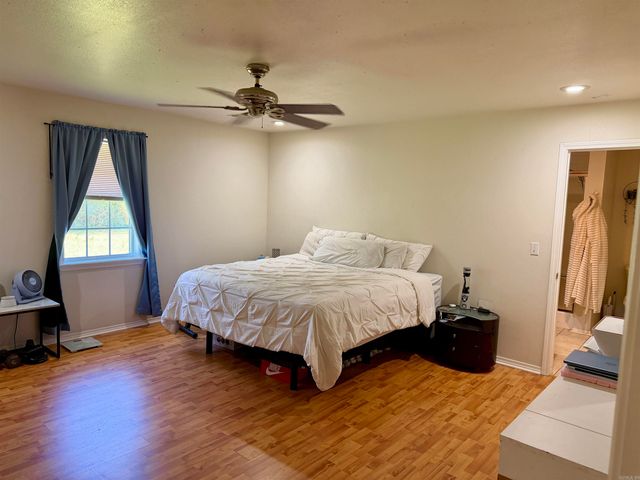 196 Angela Dr, Clarksville, AR 72830