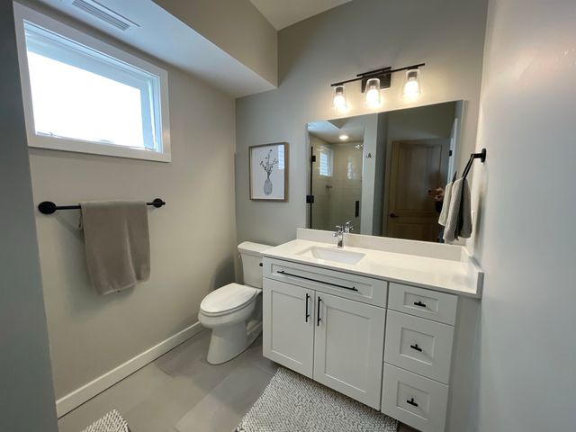 225 E Seventeenth Street, Traverse City, MI 49684