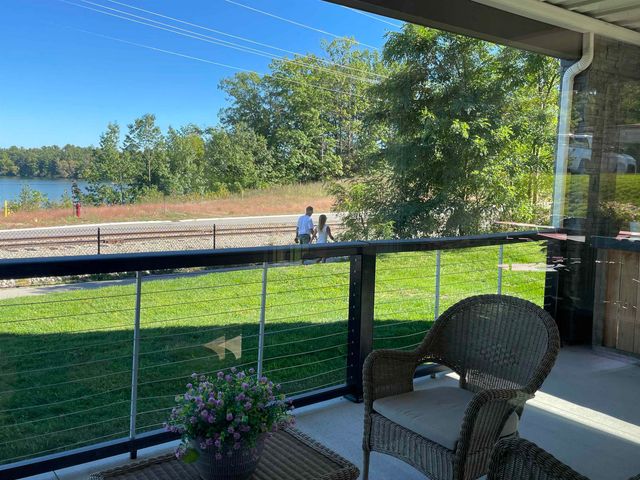 225 E Seventeenth Street, Traverse City, MI 49684