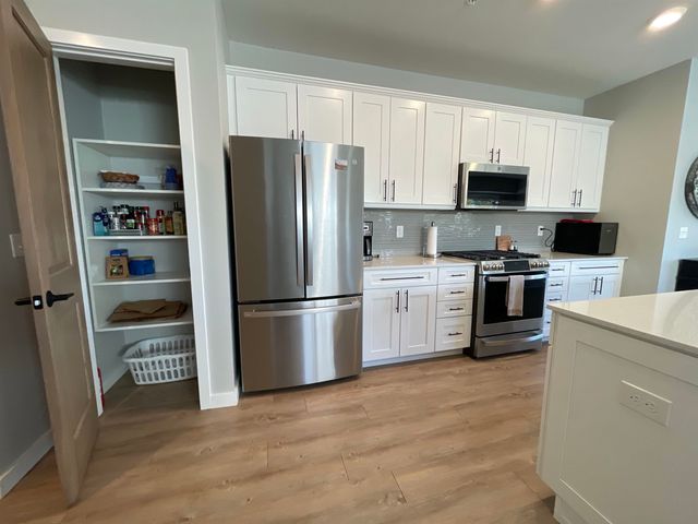 225 E Seventeenth Street, Traverse City, MI 49684