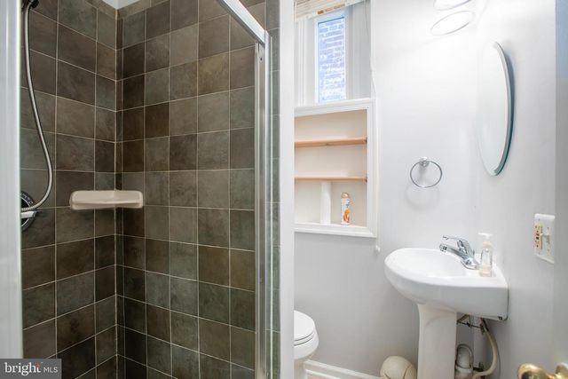 1117 I ST NE, Washington, DC 20002