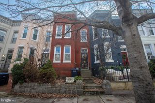 1117 I ST NE, Washington, DC 20002