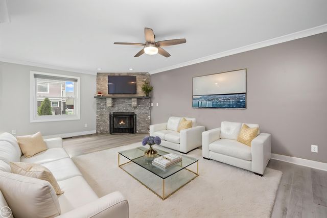 48037 Lafayette Drive, Macomb, MI 48044