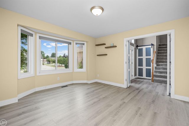 48037 Lafayette Drive, Macomb, MI 48044