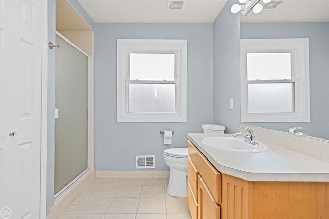 48037 Lafayette Drive, Macomb, MI 48044