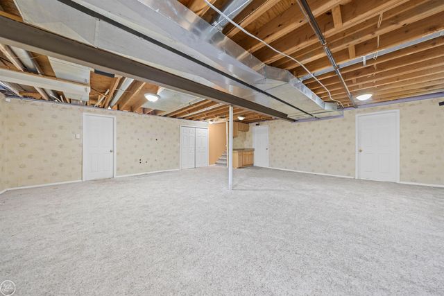 48037 Lafayette Drive, Macomb, MI 48044