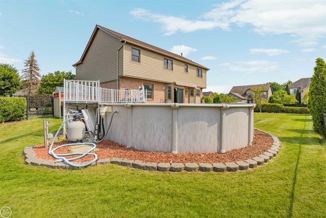 48037 Lafayette Drive, Macomb, MI 48044