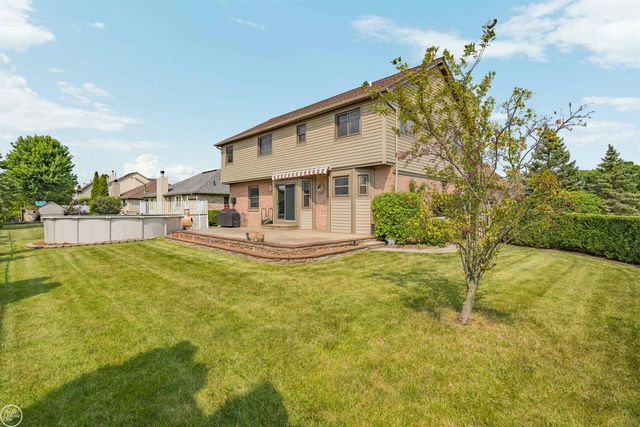 48037 Lafayette Drive, Macomb, MI 48044