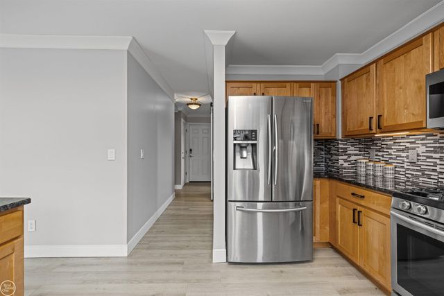 48037 Lafayette Drive, Macomb, MI 48044