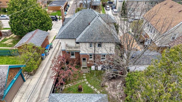 2312 E Linnwood AVENUE, Milwaukee, WI 53211