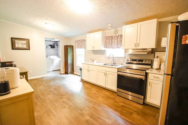 541 Toy Slatten Rd, Sparta, TN 38583