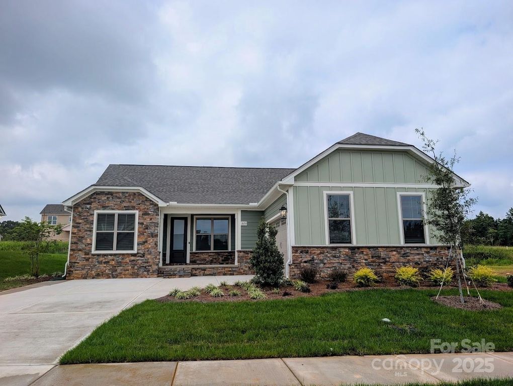 2093 Fordhill Street, Rock Hill, SC 29732