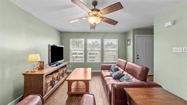 9906 Farrell Drive, Houston, TX 77070