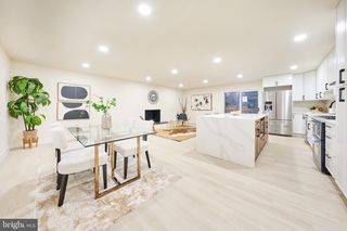 1904 LAMSON PL, Mclean, VA 22101