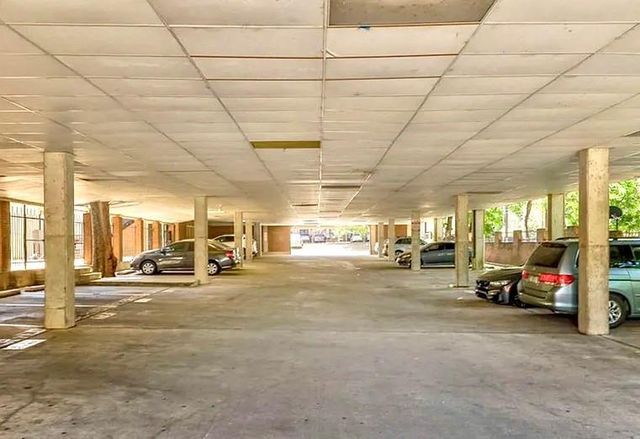 2802 Nueces ST 211, Austin, TX 78705