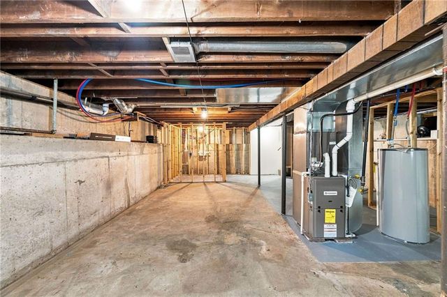 5138 N CORRINGTON Avenue, Kansas City, MO 64119