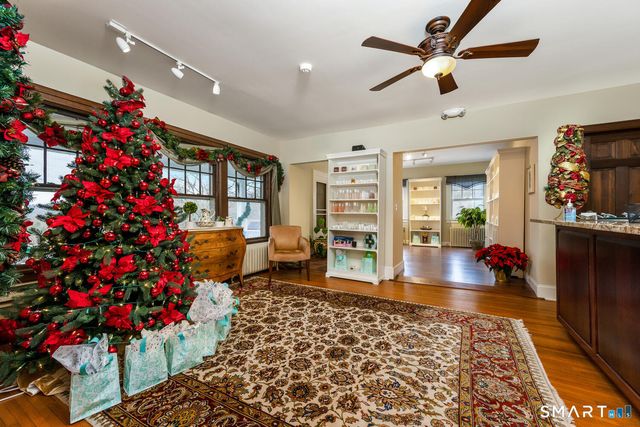 475 Danbury Road, Wilton, CT 06897