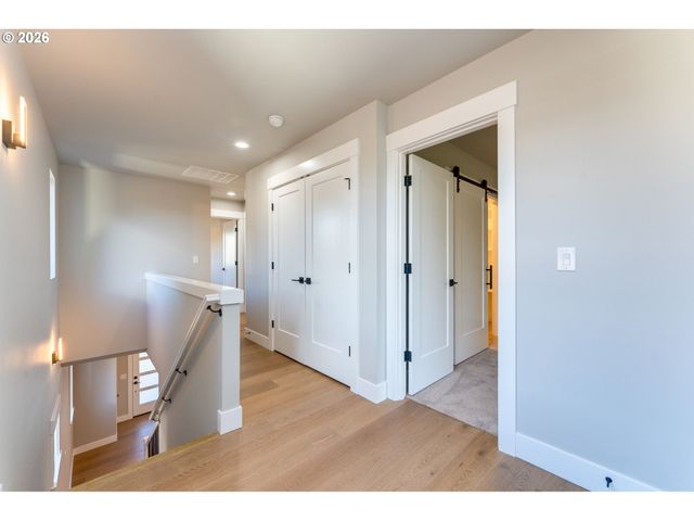 45 Ne 87TH Ave, Portland, OR 97220