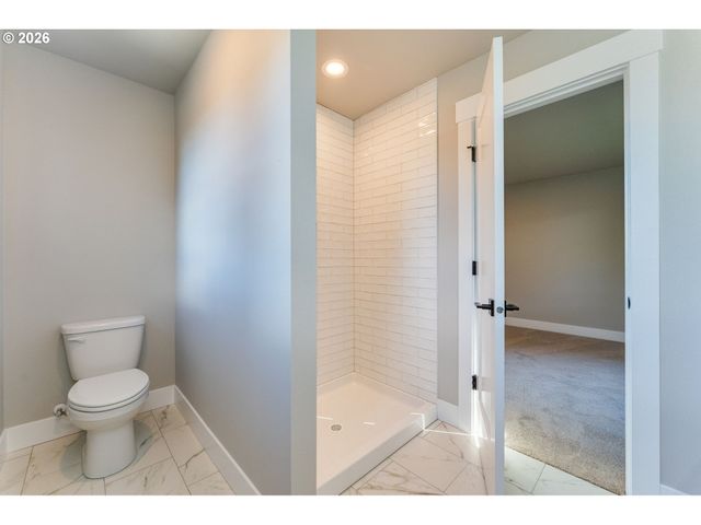 45 Ne 87TH Ave, Portland, OR 97220