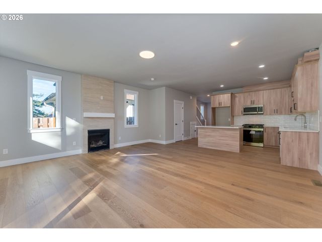 45 Ne 87TH Ave, Portland, OR 97220