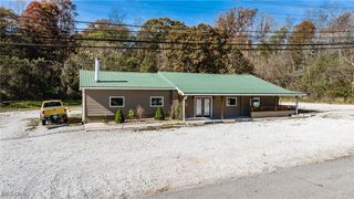 2080 Harris Highway, Washington, WV 26181