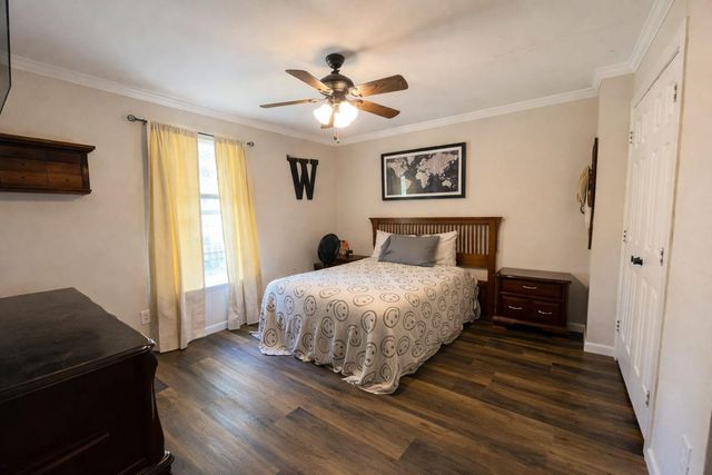 15392 Paradise Point Drive, Willis, TX 77318