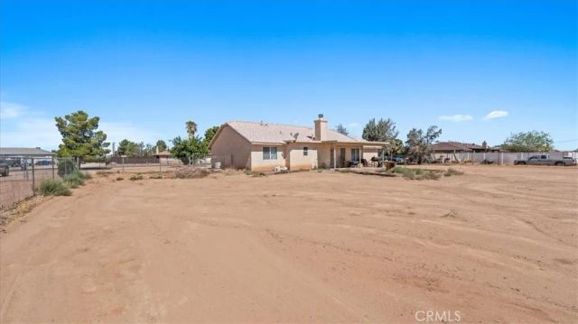 15535 Erie Road, Apple Valley, CA 92307
