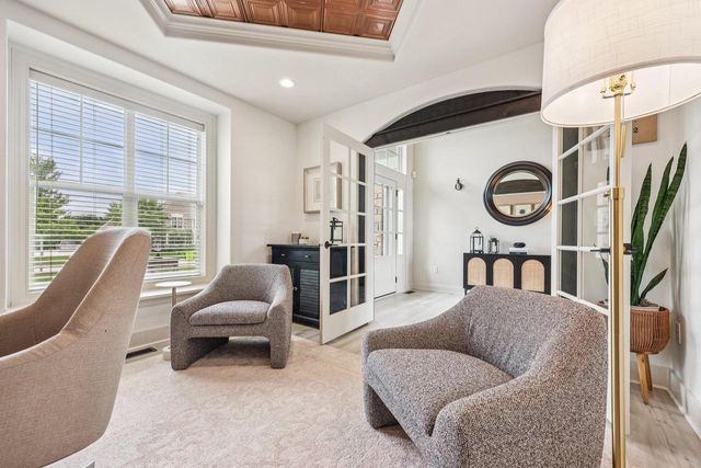 1609 Whistling Hill CIRCLE, Hartland, WI 53029