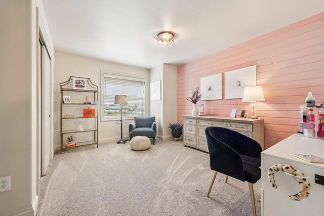 1609 Whistling Hill CIRCLE, Hartland, WI 53029