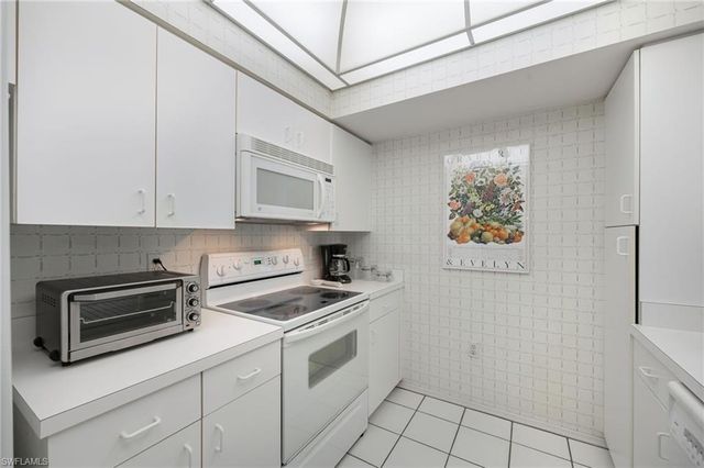 760 Willowbrook DR 1208, Naples, FL 34108