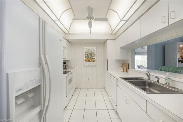 760 Willowbrook DR 1208, Naples, FL 34108