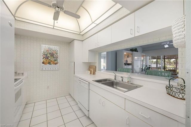 760 Willowbrook DR 1208, Naples, FL 34108