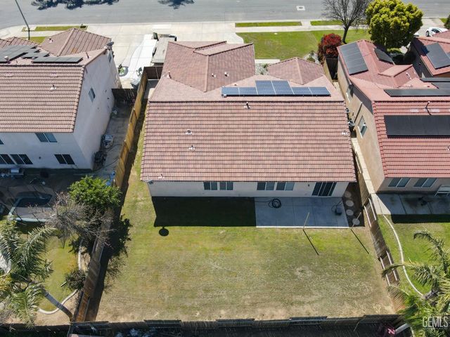 11604 Revolution Road, Bakersfield, CA 93312