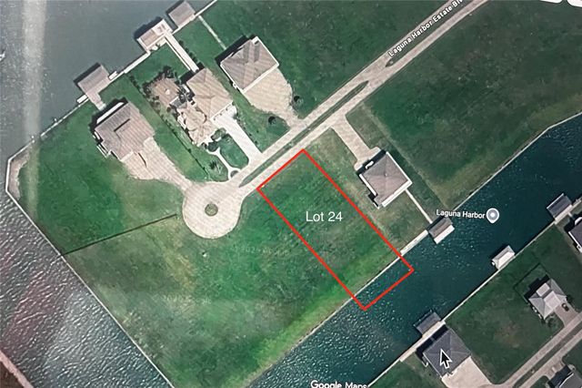 1812 Laguna Harbor Estate Boulevard, Port Bolivar, TX 77650