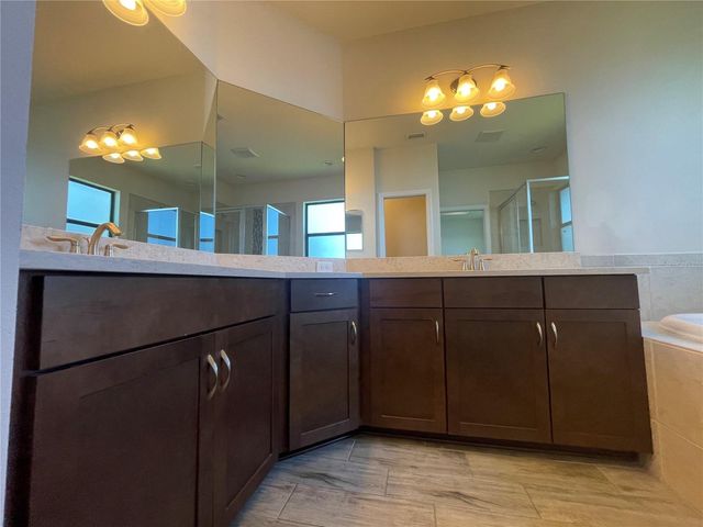 4671 WANDERING WAY, Wesley Chapel, FL 33544