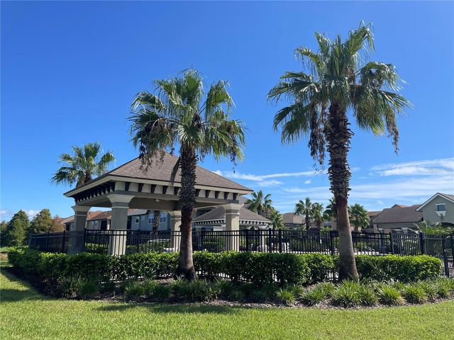 4671 WANDERING WAY, Wesley Chapel, FL 33544