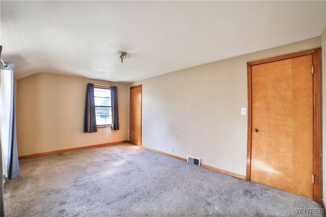 147 76th Street, Niagara Falls, NY 14304