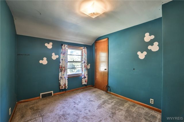 147 76th Street, Niagara Falls, NY 14304