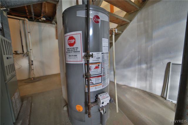 147 76th Street, Niagara Falls, NY 14304