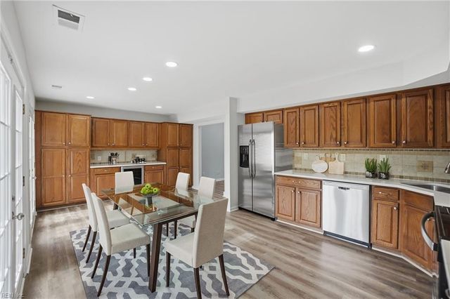 1903 Dawnee Brook TRL S, Chesapeake, VA 23320